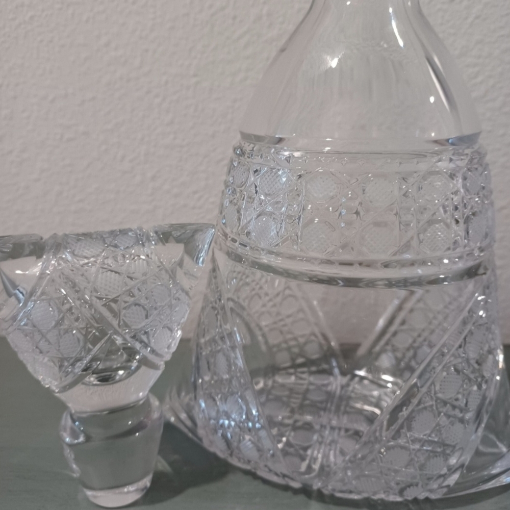 Vintage Russian Crystal Decanter - Picture 4 of 6